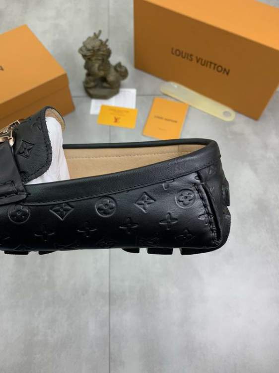 Picture of Louis Vuitton Shoes _SKULVsz38-45mnf010511884